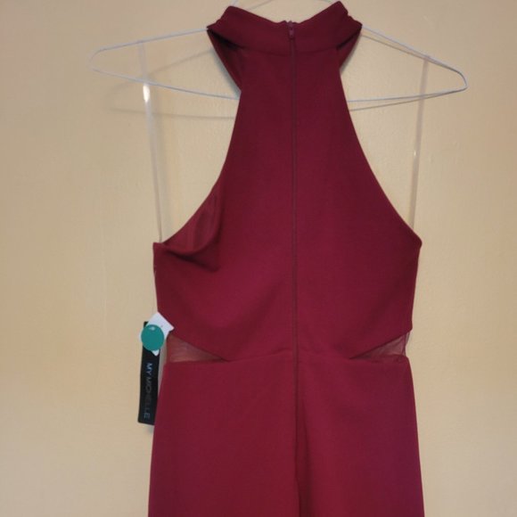 Dress - Picture 1 of 4